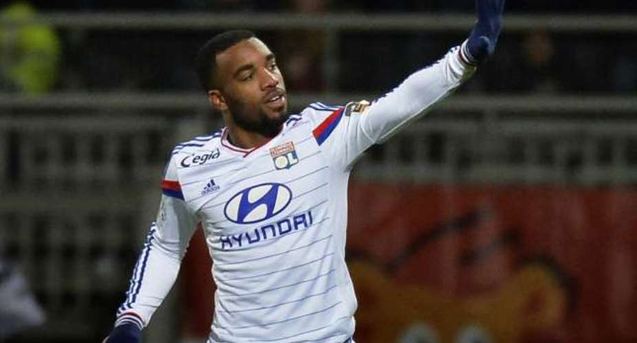 Alexandre Lacazette will stay at Lyon, says president Jean-Michel Aulas