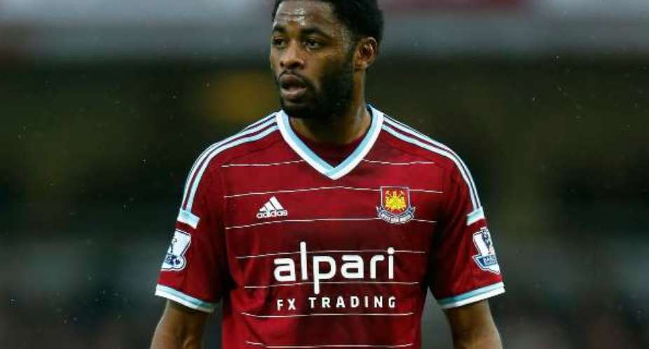Brothers in arms: Alex Song to face 'brother from another mother' Cesc Fabregas