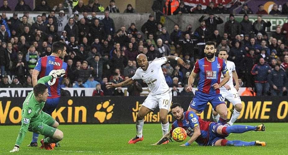 Andre Ayew was denied a goal by Palace