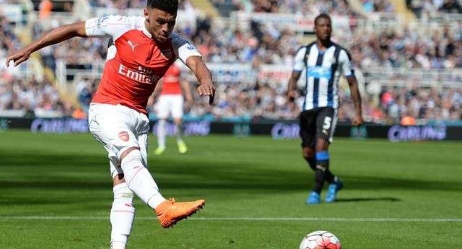 Match report: Coloccini own goal hands Arsenal win over Newcastle United