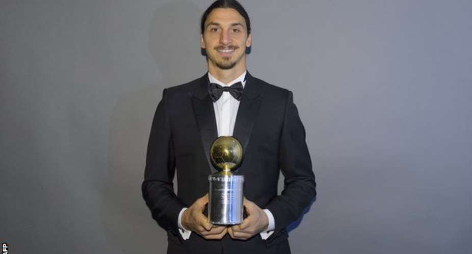 Zlatan Ibrahimovic wins Swedish footballer of year for 10th time