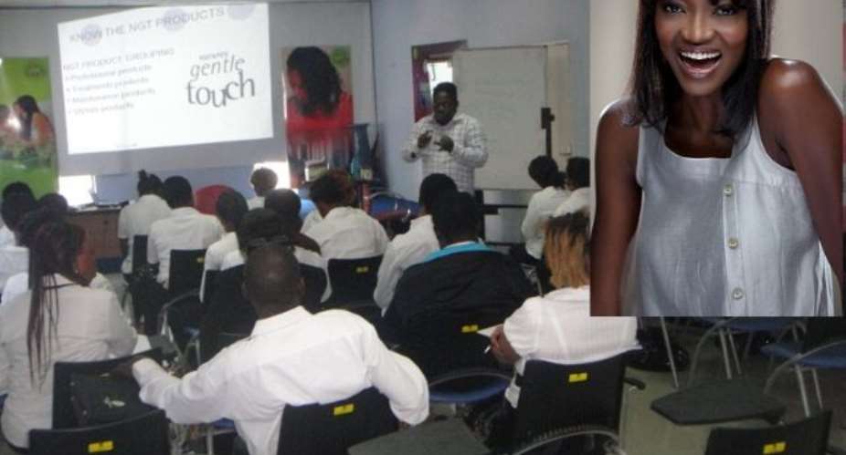 Supermodels Oluchi and Agbani Welcome Newly Admitted Into Natures Gentle Touch Hair Institute