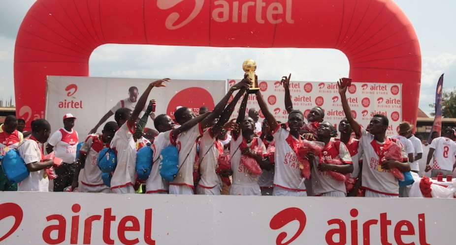 During the Airtel Rising Star 2015 country Tour to uncover unidentified U-15 talented Kids Christian ThompsonBackpagePix
