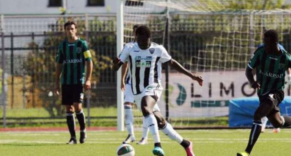 Former Ghana U20 defender Bright Addae sent off in Ascoli narrow loss in Italy