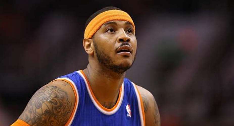 New York Knicks wait on Carmelo Anthony