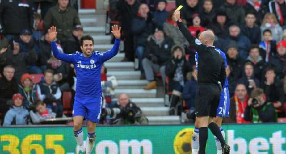 Chelsea's Cesc Fabregas hits out at ref after being booked for diving