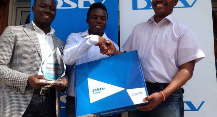 Augustine Okrah receives DSTV-SuperSport award