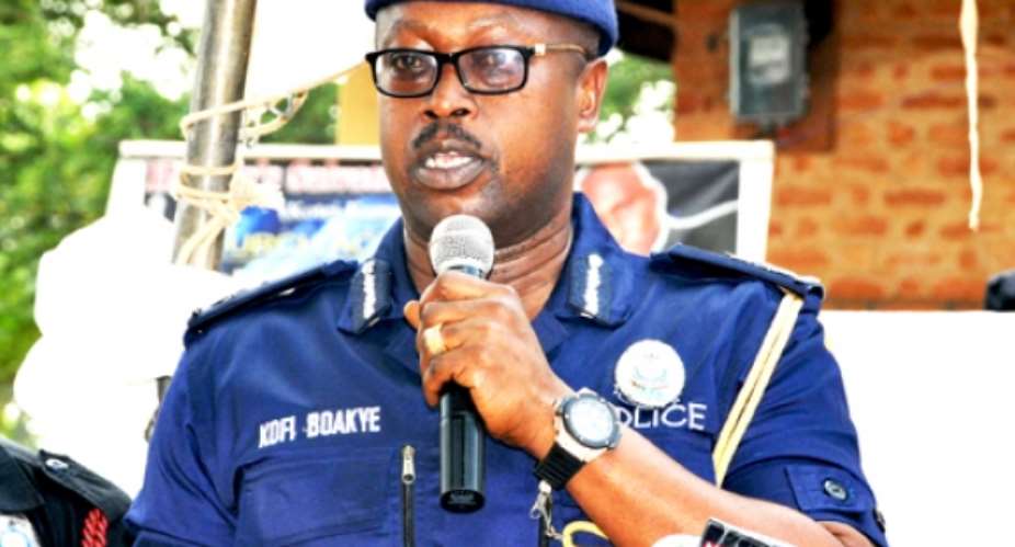 Communities advised to stop unleashing violence on police