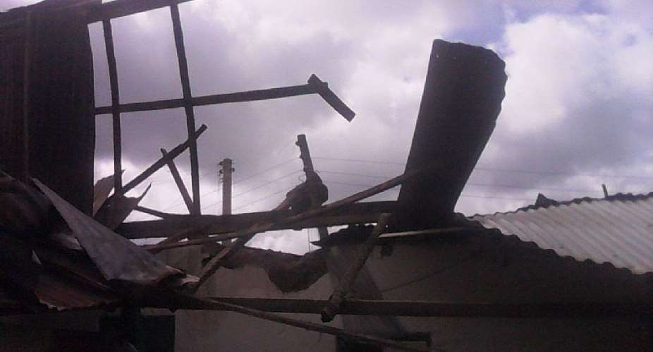 Sad Story In Somanya; Heavy Rainfall Destroys Many Houses And Shops