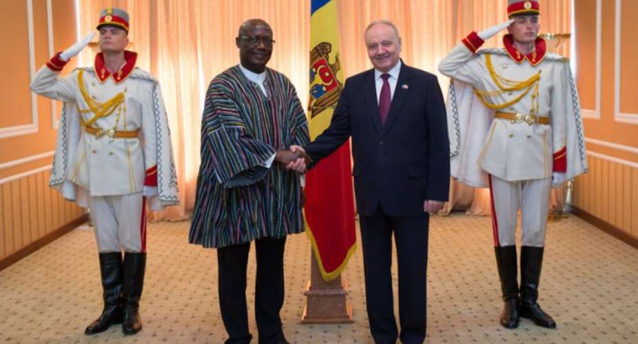 Moldovan President Receives Ghana's New Ambassador