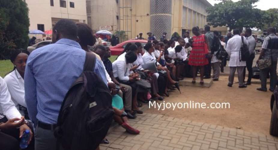 Gov't transfers 542,000 to pay picketing junior doctors