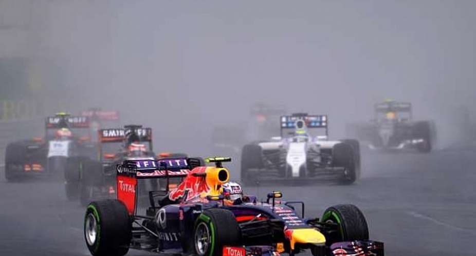 Red Bull's Daniel Ricciardo wins Hungarian Grand Prix