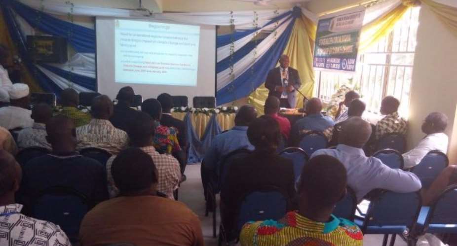 Ghanaian research community builds momentum for climate action after COP21