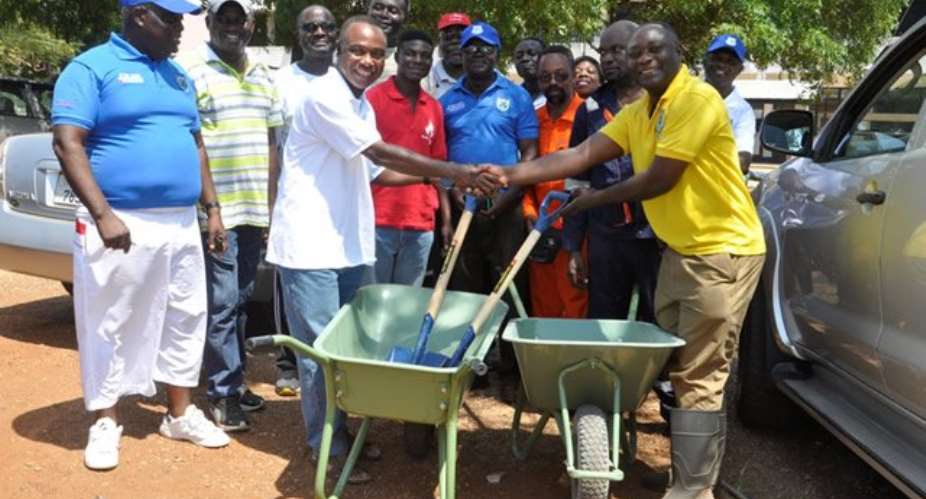 Zoomlion supports Regional Maritime University to clean-up