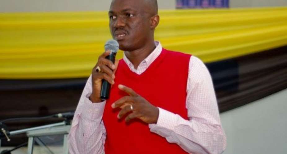 Breaking News: Young Entertainment Lawyer, Efere Ozako, Dies
