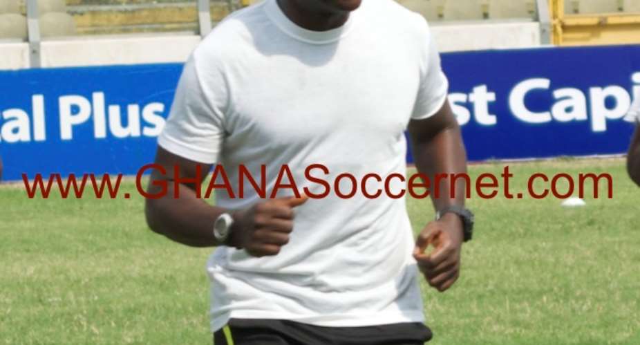 Referee Emmanuel Dally-Gagba