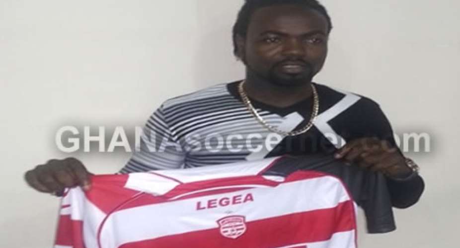 Prince Tagoe has signed a two-year deal at Club Africain