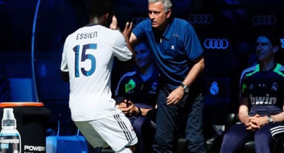 Essien reinstated in Chelsea Champions League squad
