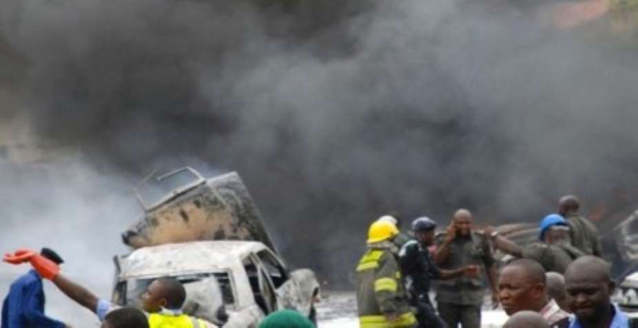 Bomb blast rocks football viewing center in Jos