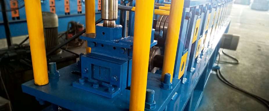 METAL C STUD TRACK ROLL FORMING MACHINE COMPLETED