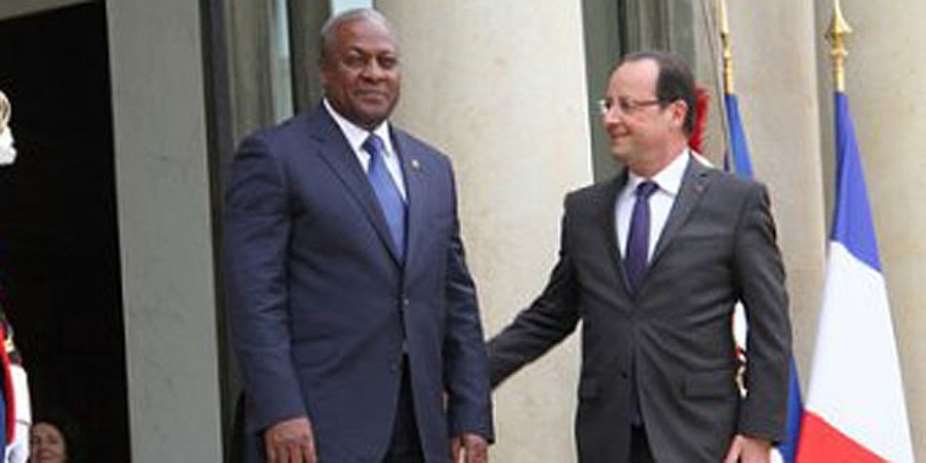 President John Mahama and French President Francois Hollande