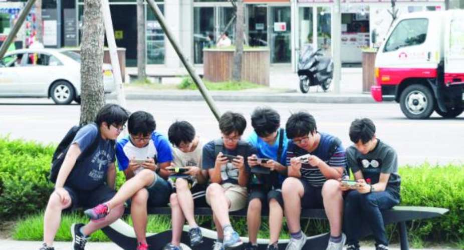 S. Korea pulls plug on child monitoring application