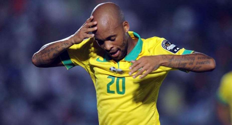 South Africa midfielder Oupa Manyisa forced out of starting XI to face Ghana due to knee injury