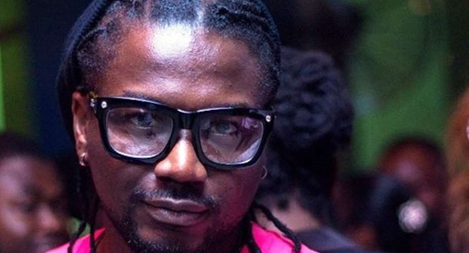 I dont have a wife - Samini
