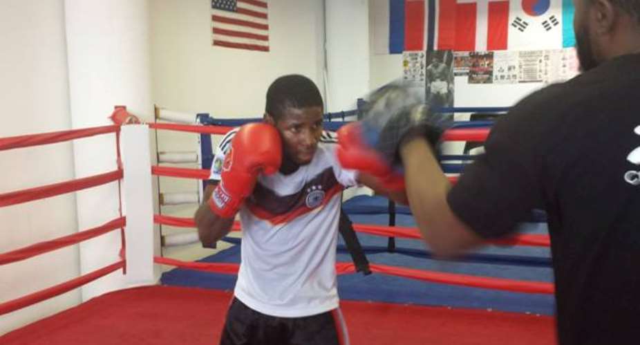 Freddy Lawson sparring in training