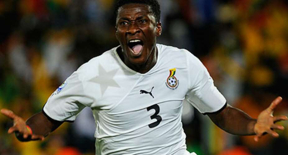 Injured Ghana striker Asamoah Gyan undergoing intensive treatment for early return