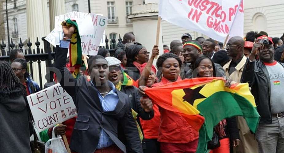Ghanaians protest against fraudulent votes in London.