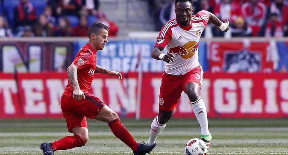 Harrison Afful and Gideon Baah share spoils in MLS meeting