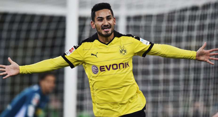 Man City sign Ilkay Gundogan from Borussia Dortmund