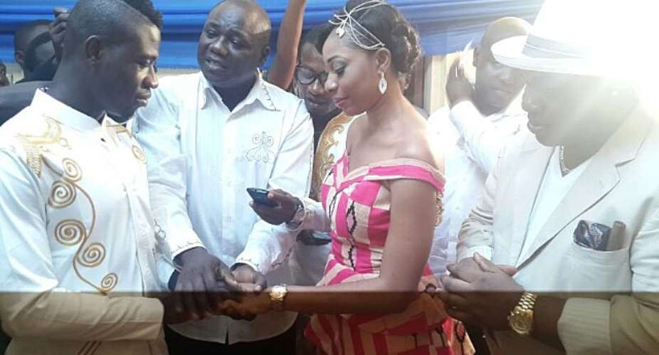 EXCLUSIVE: Ghana World Cup midfielder Afriyie Acquah marries girlfriend Amanda in Accra