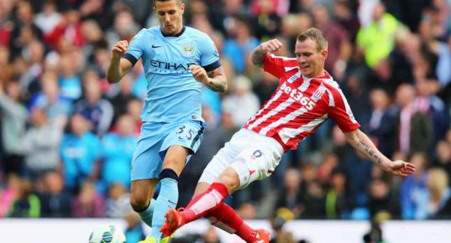 Contract news: Glenn Whelan wants to stay at Stoke City and sign a new deal