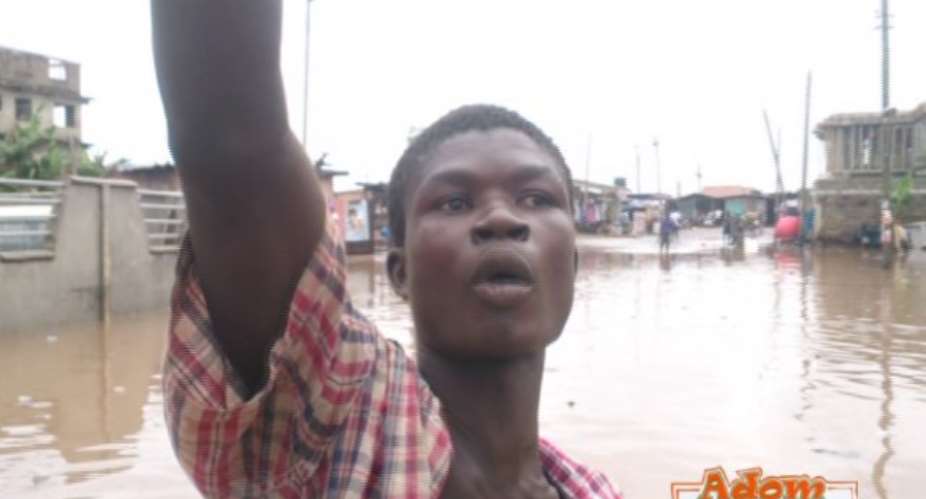 Hilarious VIDEO: 'Ghetto boy' narrates how Nkrumah Circle was flooded again