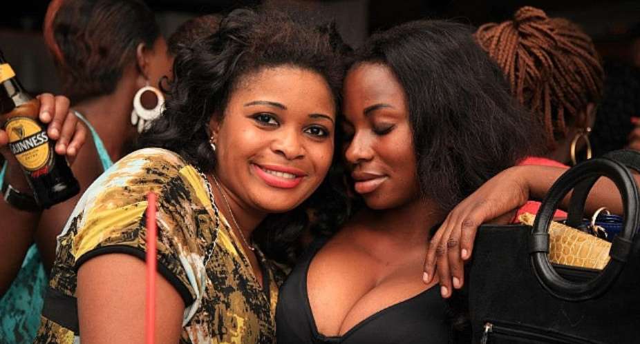 HOLLYWOOD BLVD ACCRA CELEBRATES 1ST ANNIVERSAY WITH TWIN PARTY