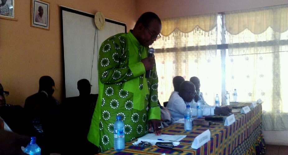 Fanteakwa DCE Commends Past Assembly Members