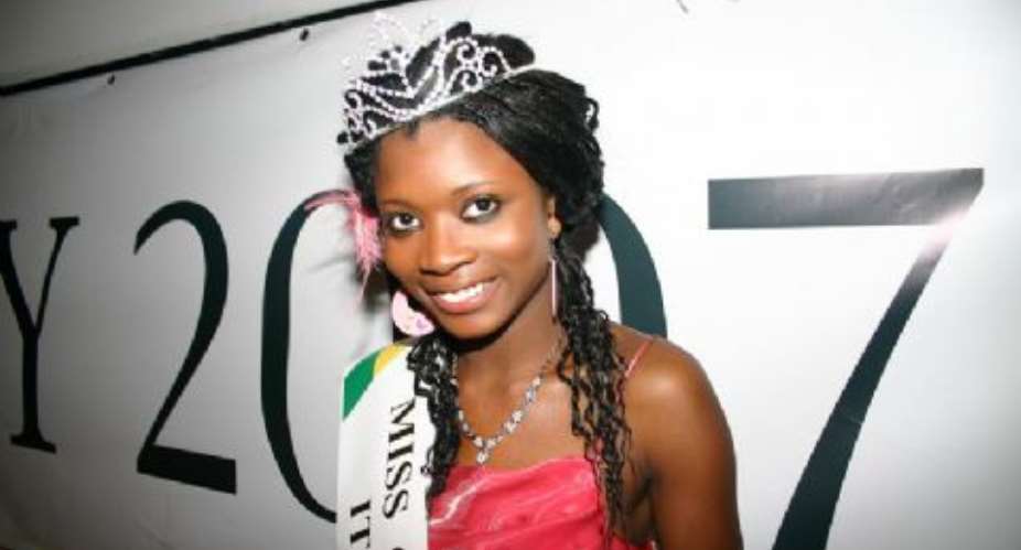 Winifred Wins Miss Ghana Italy 2007
