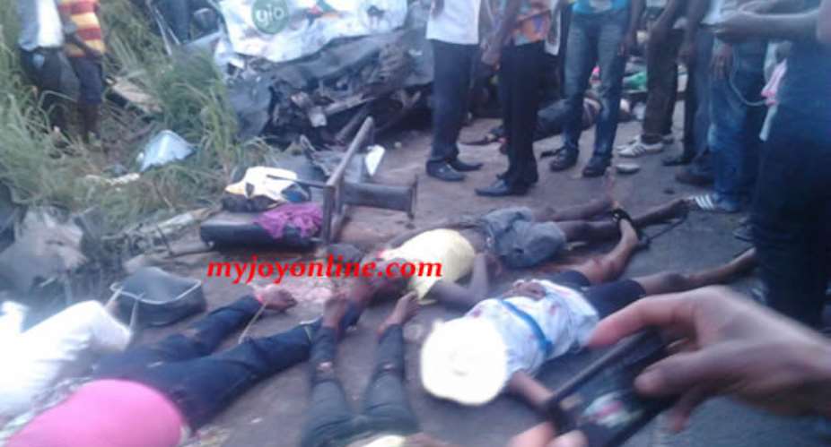 Gory Sunday as Kumasi road accident claims 21 lives