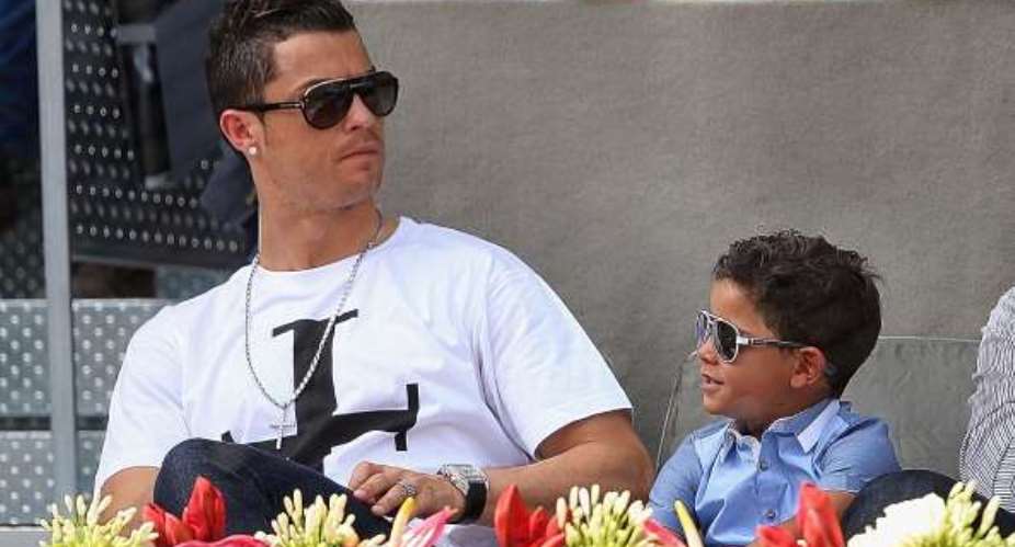Ronaldo's son cries: Where is my mum, Cristiano?