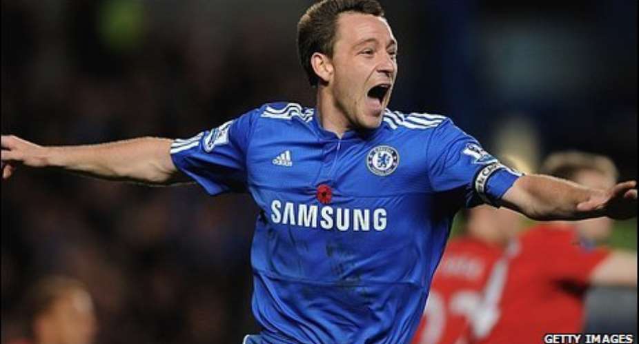 John Terry grabs the only goal of the game to extend Chelseas Premier League lead to five points and deal a big blow to Manchester Uniteds title chances.