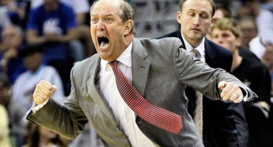 Kevin Stallings: Basketball coach threatens to kill opposition player