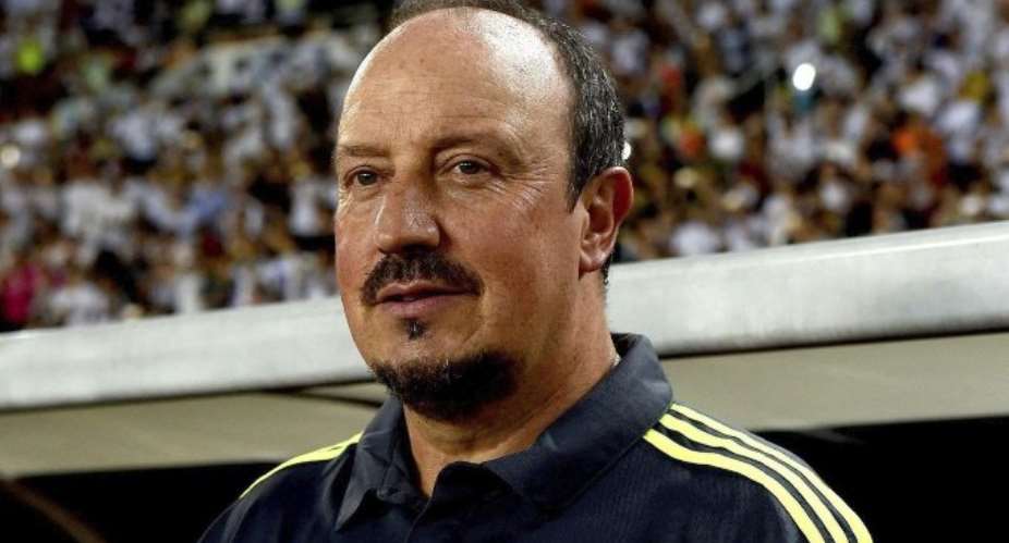 Benitez's wife: Rafa spends his time clearing Mourinho's mess