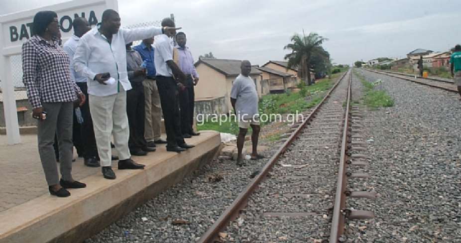 Experts discuss ECOWAS rail project