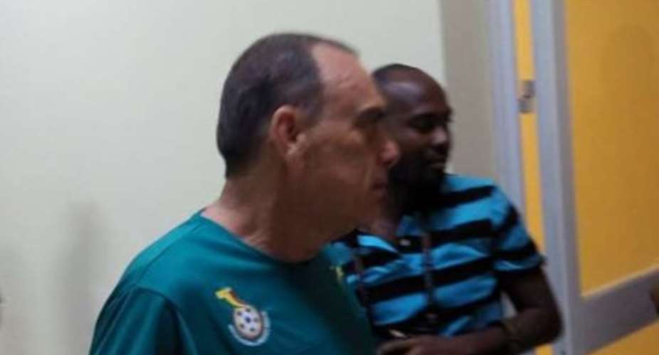 Avram Grant charges Ghana players to stay longer in local league