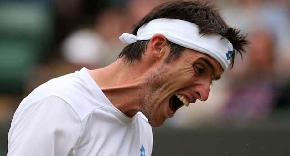 Leonardo Mayer wins maiden ATP title at Hamburg Open