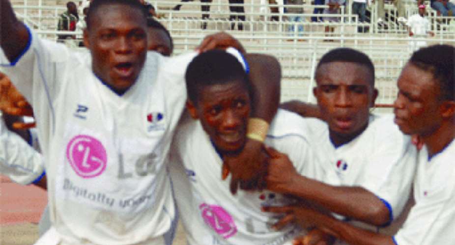 Today in history: Liberty Professionals mesmerize Hearts