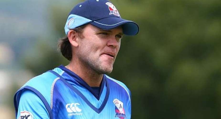 Lou Vincent given life ban for fixing