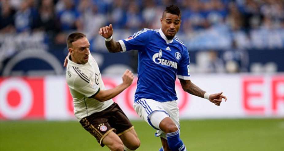 Prince Boateng scores winner for Schalke